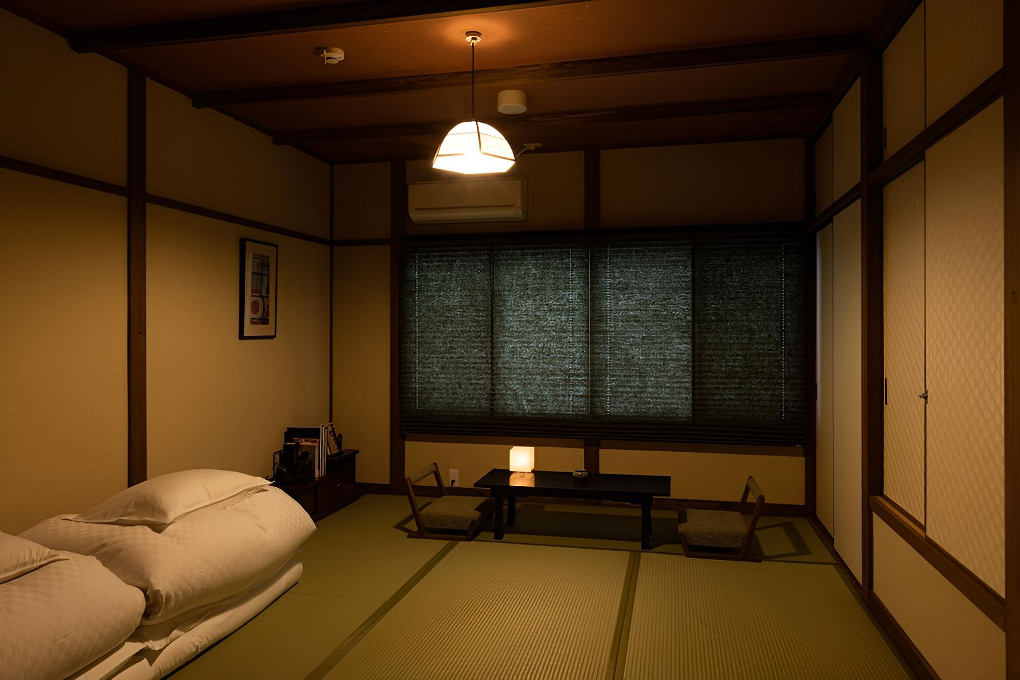 Kyoisuke Mukadeyacho Otonari view 3