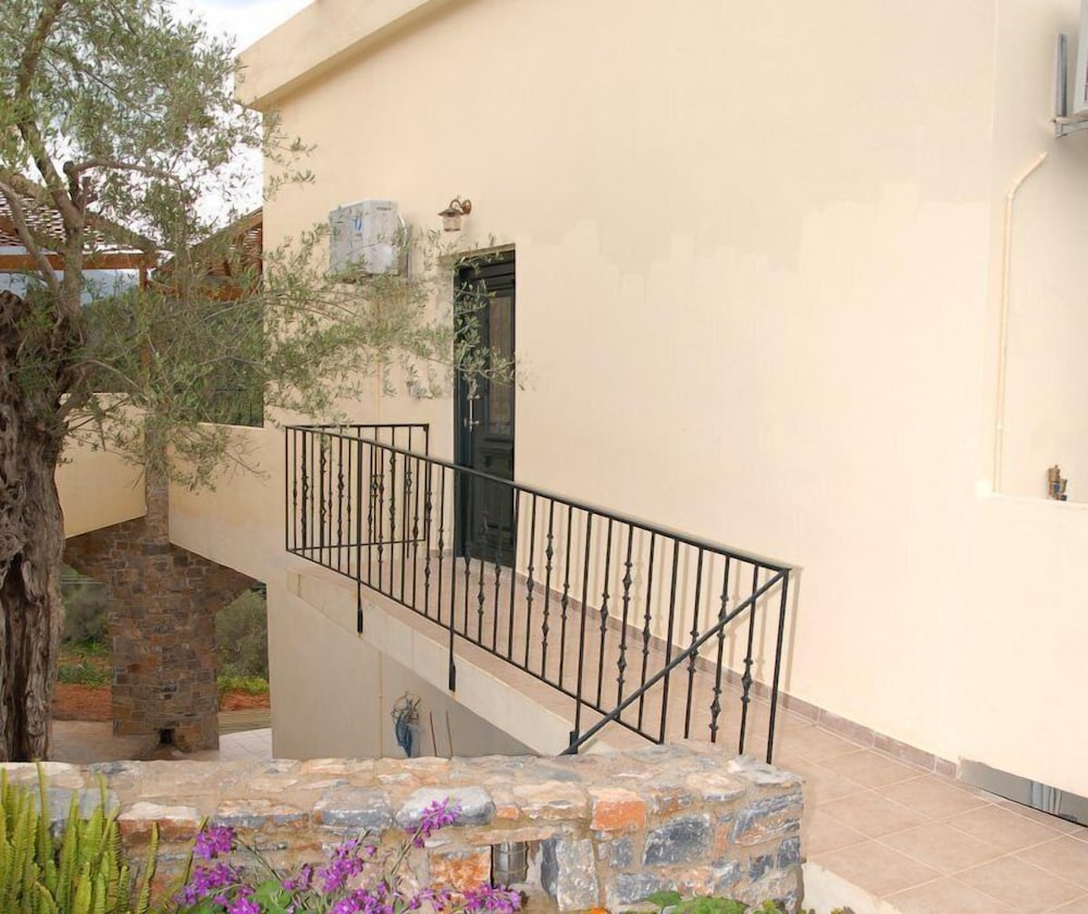 Aposperitis Traditional Guesthouse