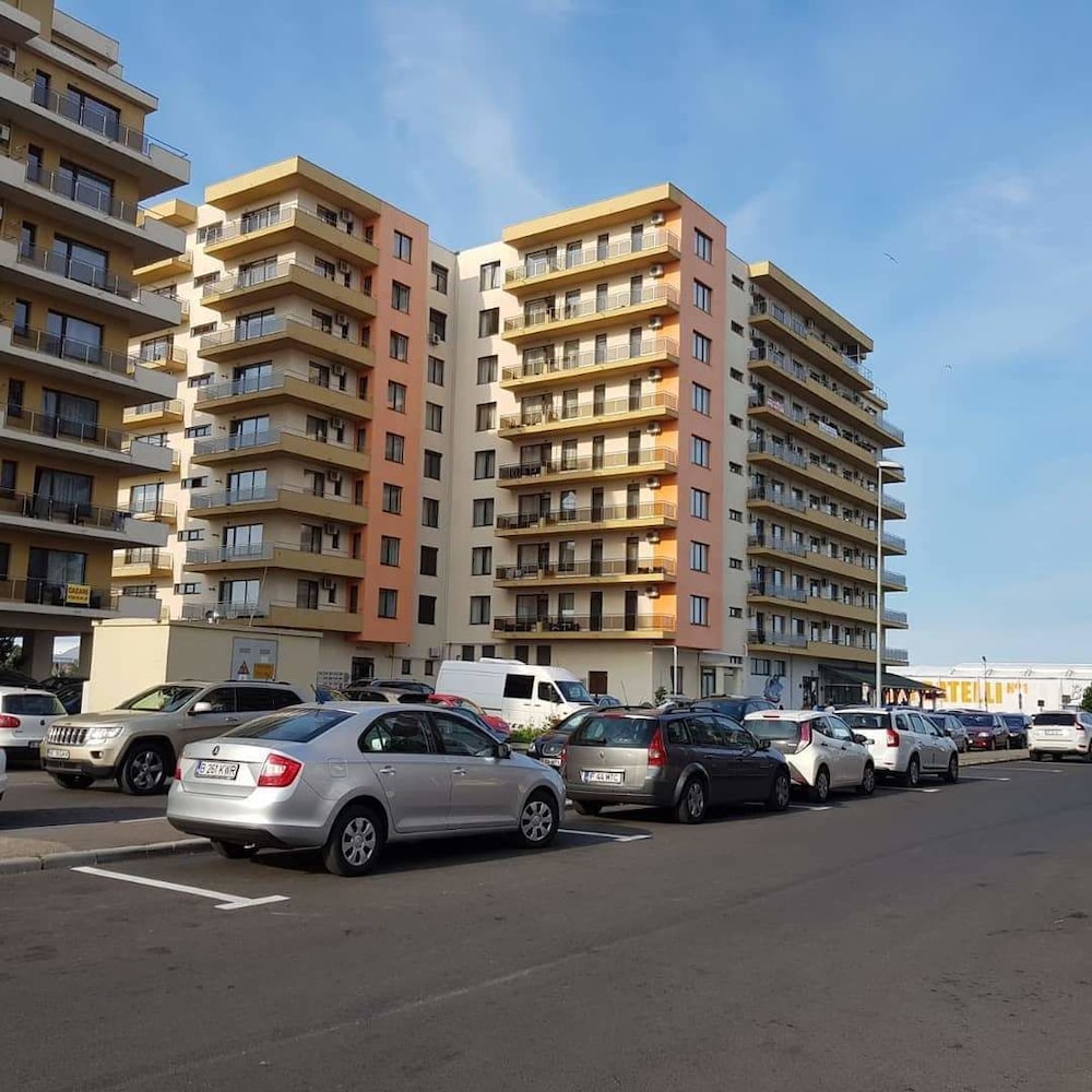 Beach & Clubs Apartments Mamaia
