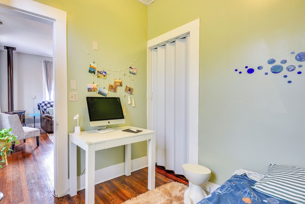 Central Location! Winter Retreat in Sackets Harbor