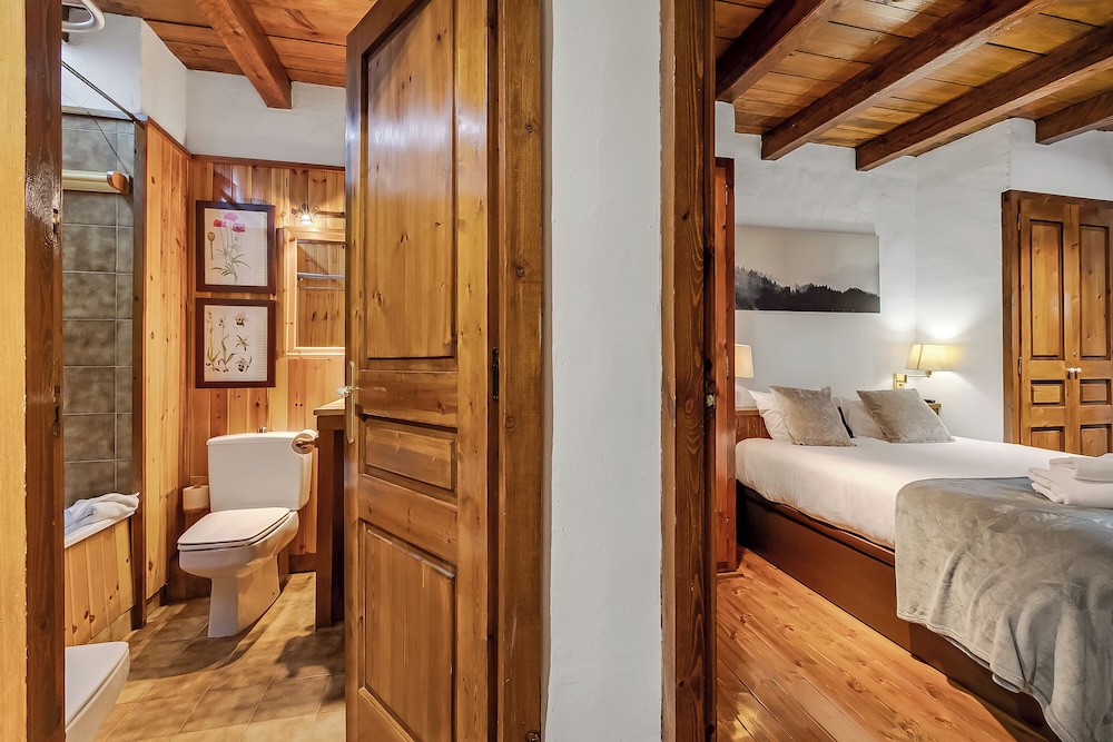 Cycling & Hiking Apartment In Andorra