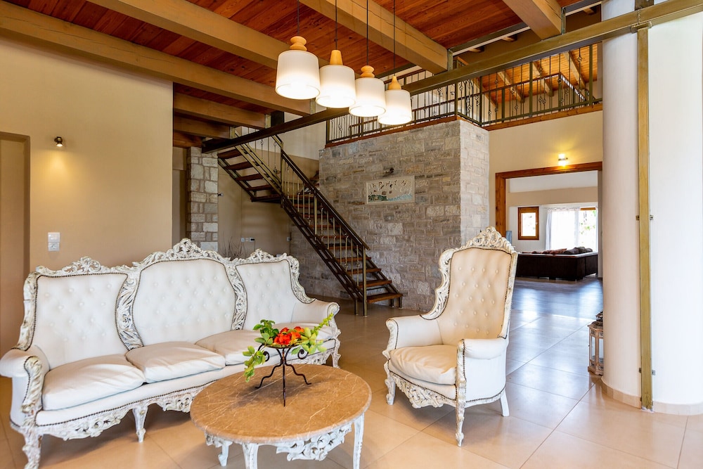 Golden Sand Beach Villa Villa