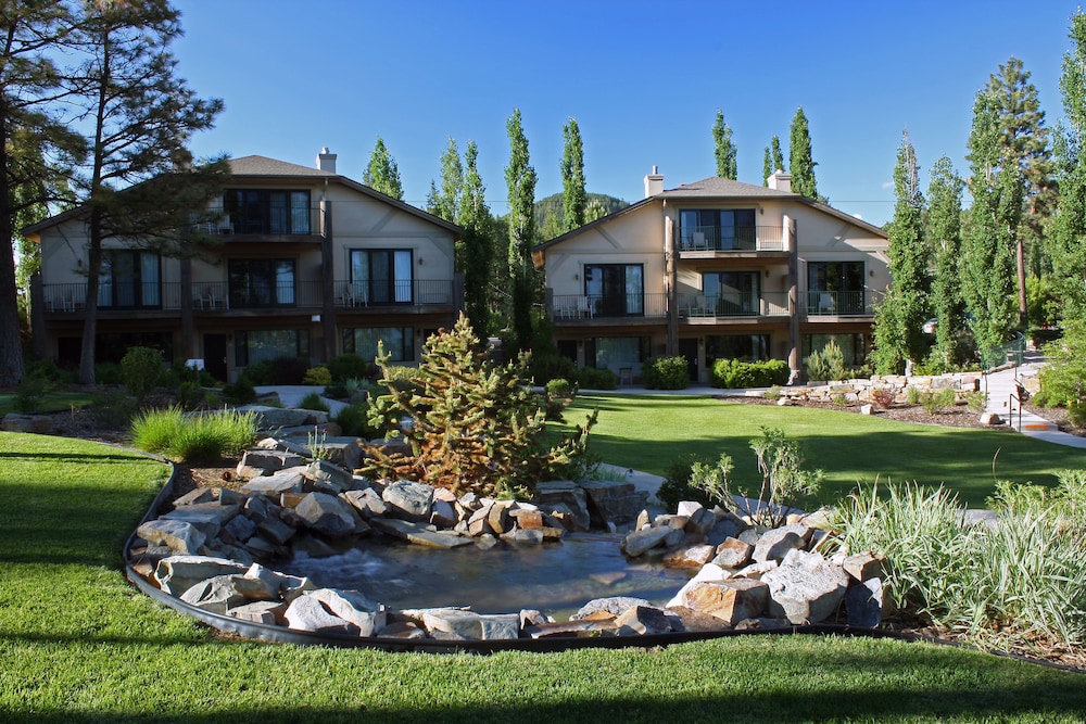 Hotel Mountain Lake Lodge