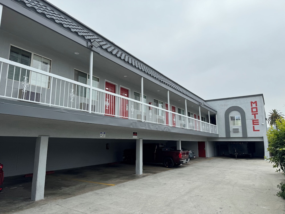 Lincoln Motel