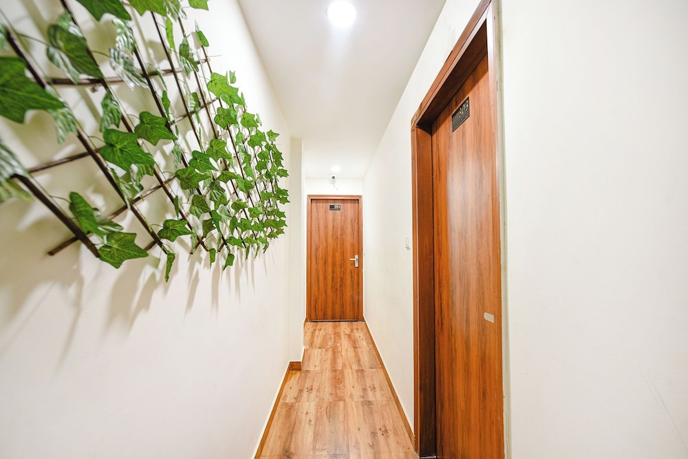Fabhotel Santosh Residency