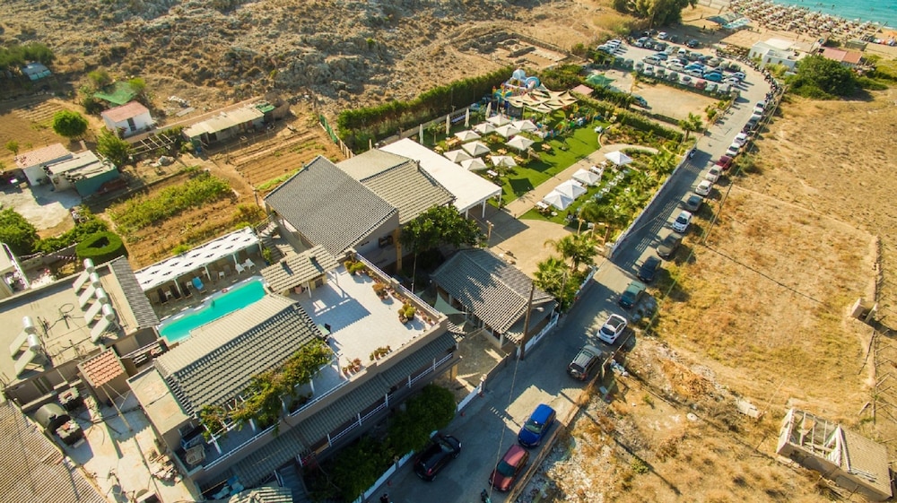 Anemos Suites by Estia