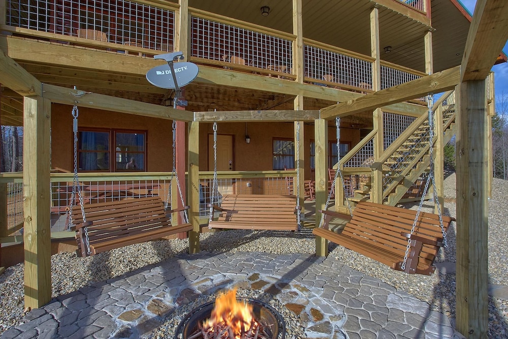 Grand View Apartment 4
