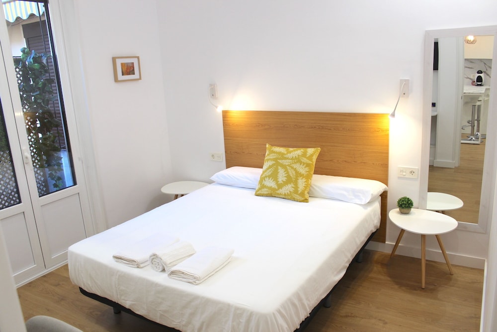 CENTRAL APARTMENT NEAR THE SEA - by SanSebastianApartments.es