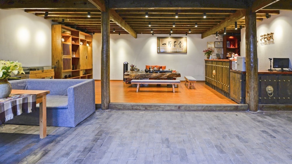 Floral Hotel · Yi Xing Lijiang view 2