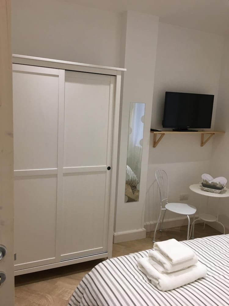 B&B Napoli La scalinata di Chiaia