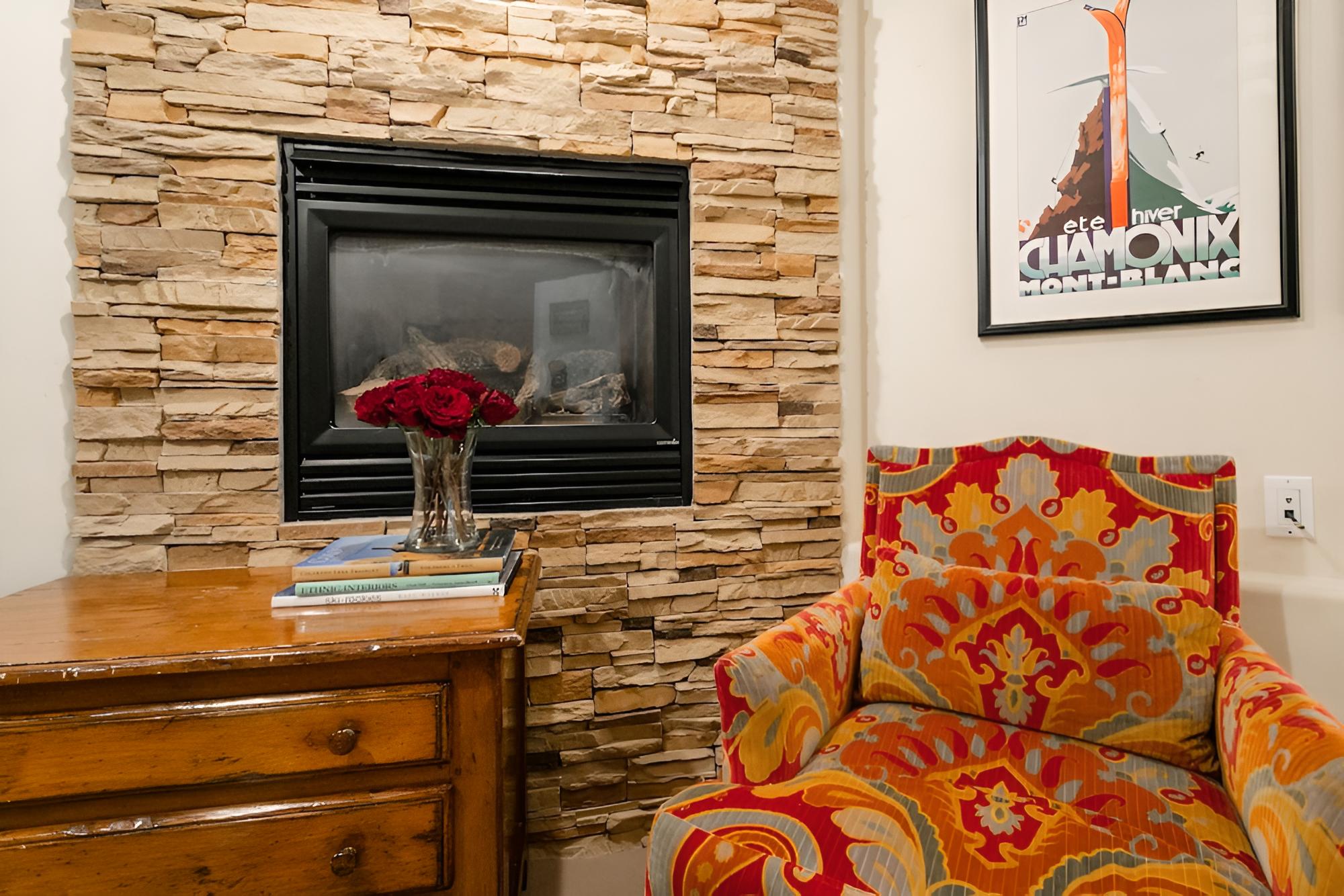 Incredible 2 Story Condo On Ajax view 5