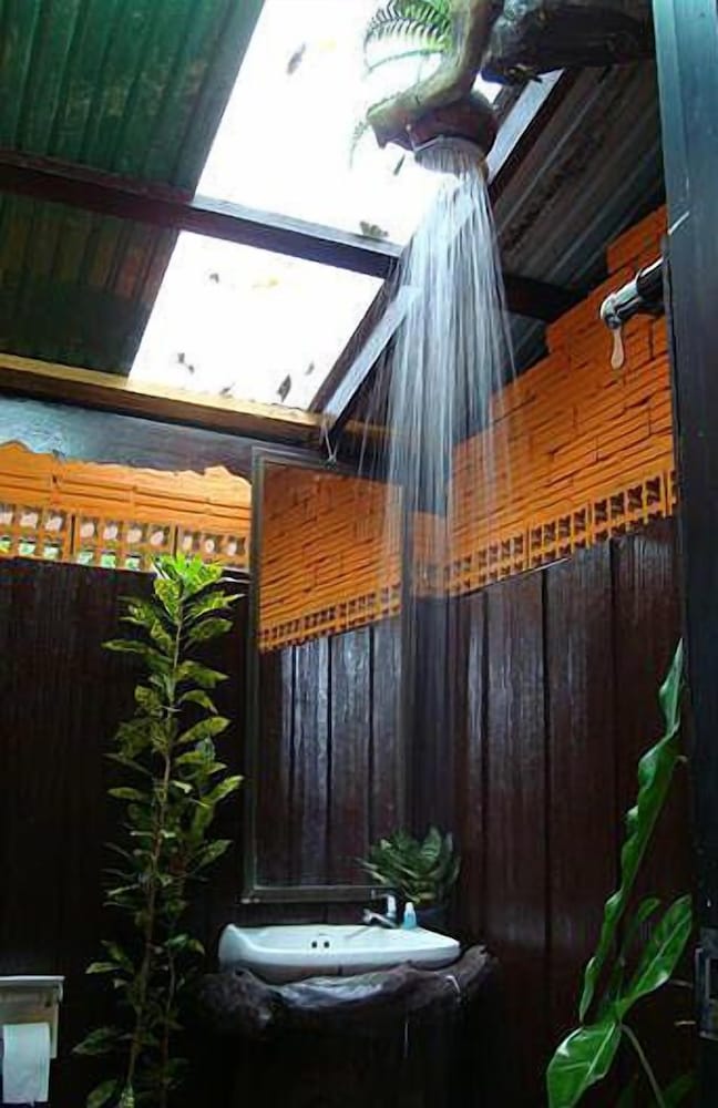 Khao Sok Tree House