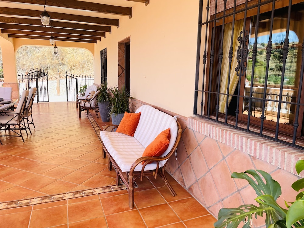 Villa Arco Iris by At Home Costa del Sol