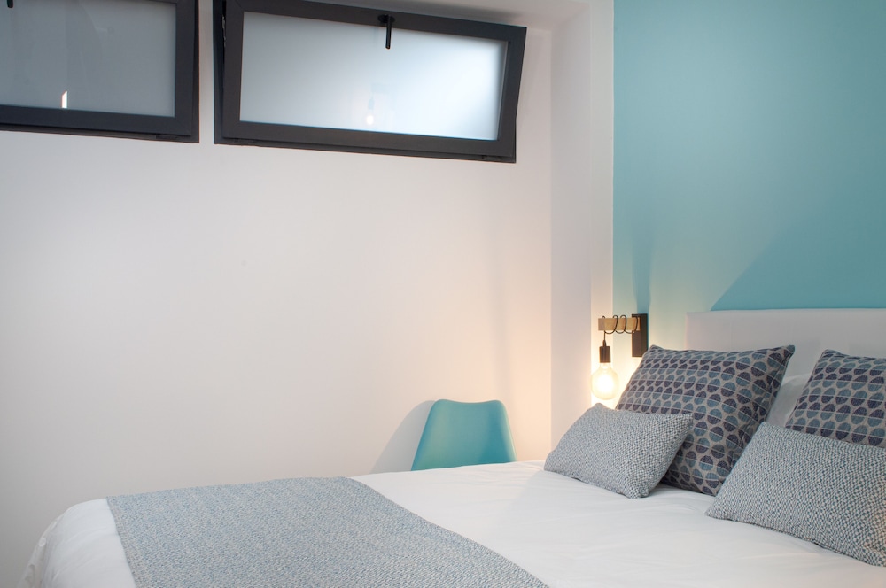 ABAL Apartments - Barrio