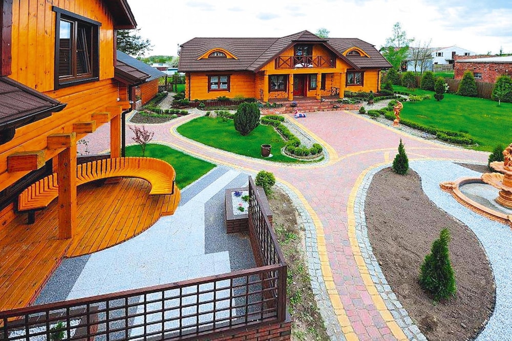 Comfortable Holiday Home Close to the Beach