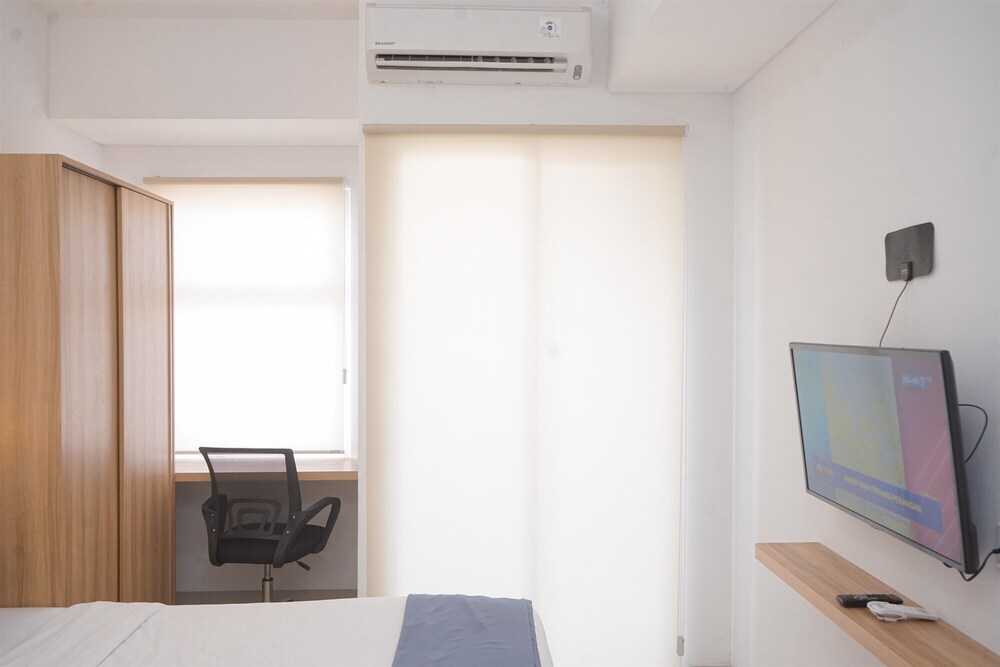 Simply And Homey Studio Room Serpong Garden Apartment