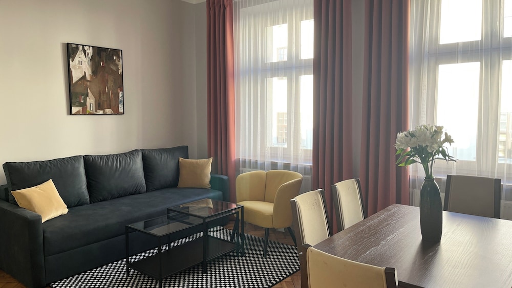 Native Apartments Rajska 6