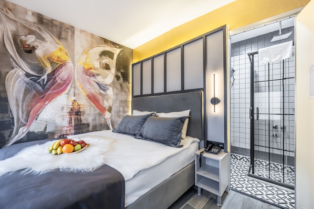 Taksim Terrapia Hotel - Image 17