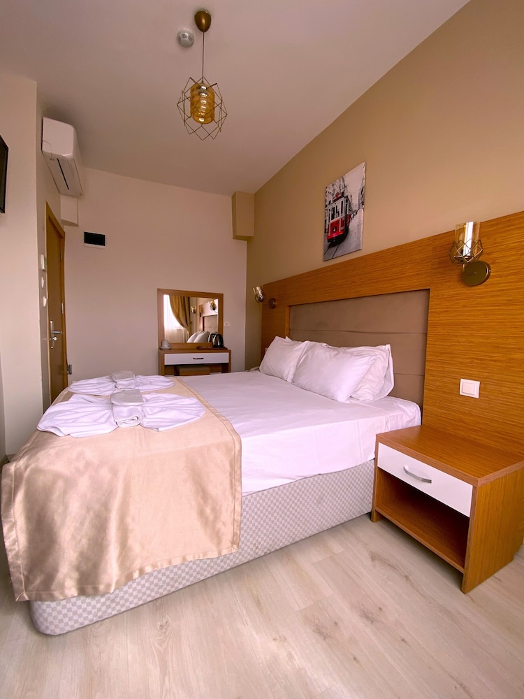 Zeyn Hotel Istanbul - Image 31