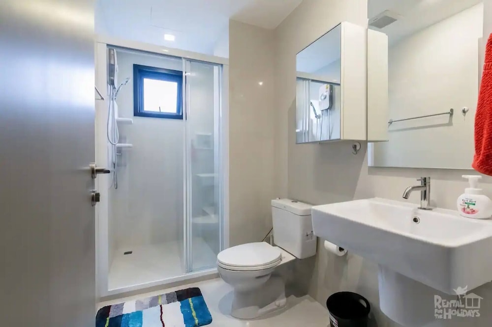2 Bed Room Central Location-sea View Infinity Pool
