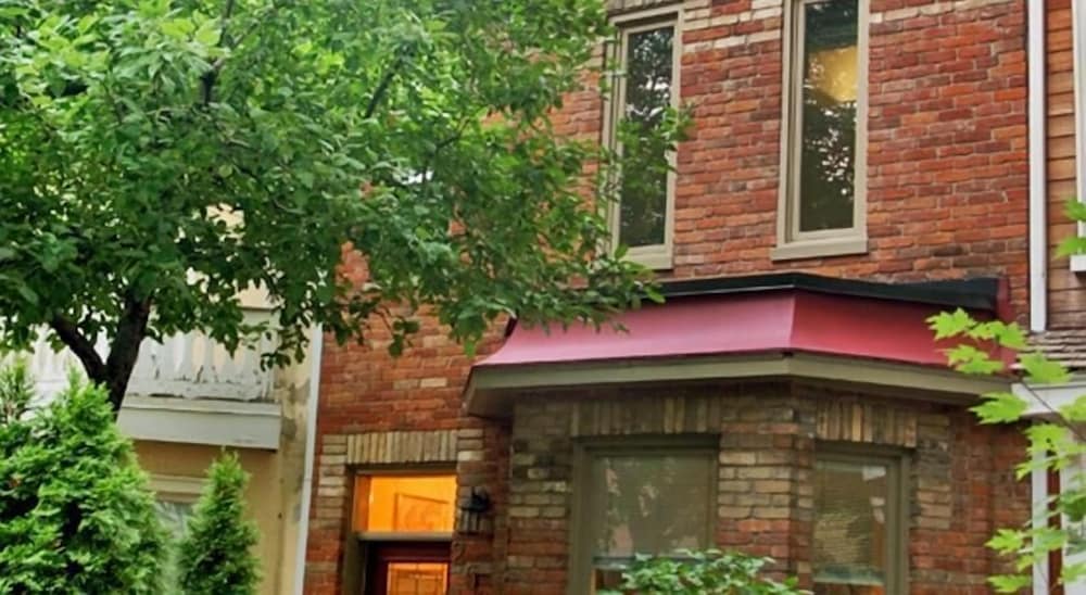 Elegant Cabbagetown