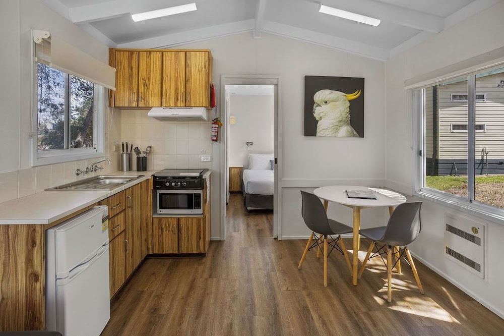 Pet Friendly Stays - BIG4 Aireys Inlet