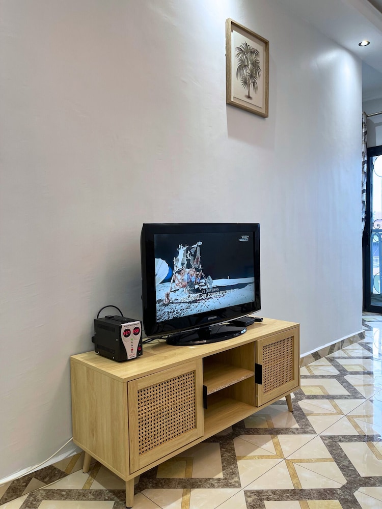 Appartement Meublé de 2 chambres a Odza