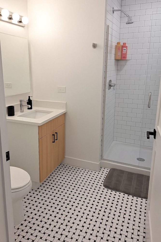 4BR Apartment - State 203