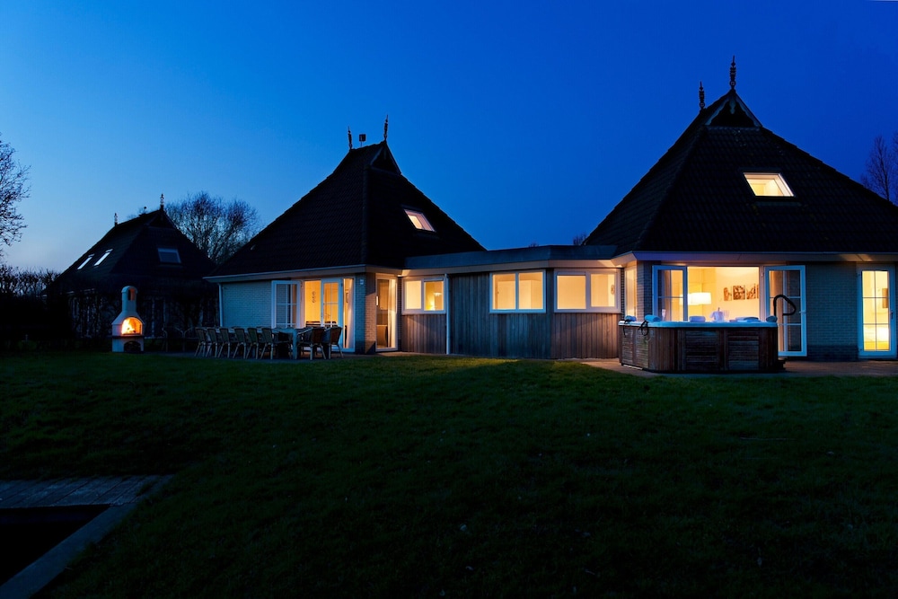 Holiday Home With Sauna and Outdoor spa