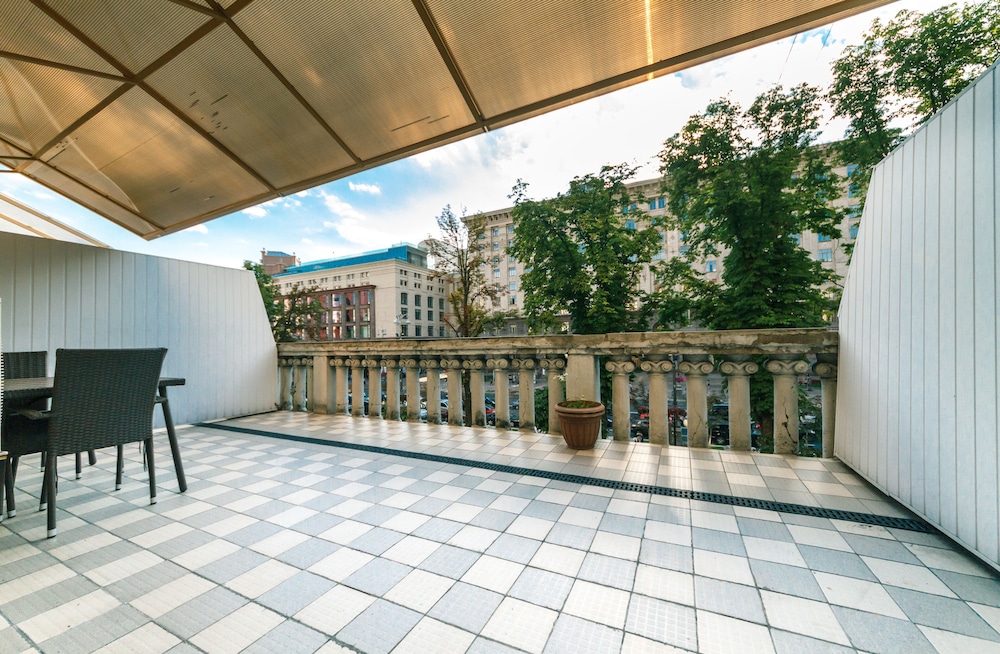 Kyiv Apartments