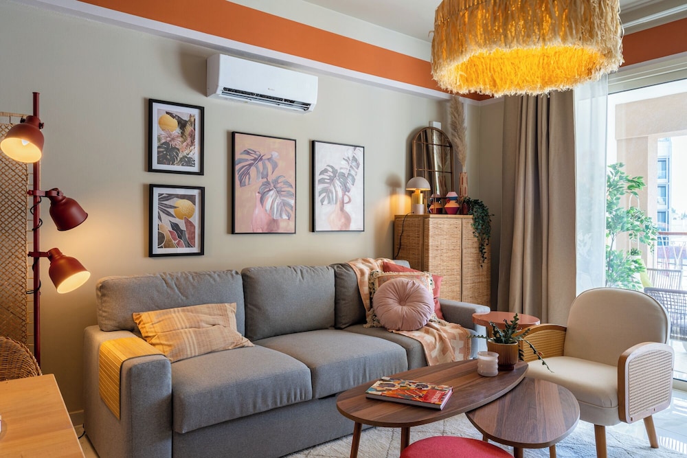 Sundrop 1-Bedroom Apartment in Larnaca