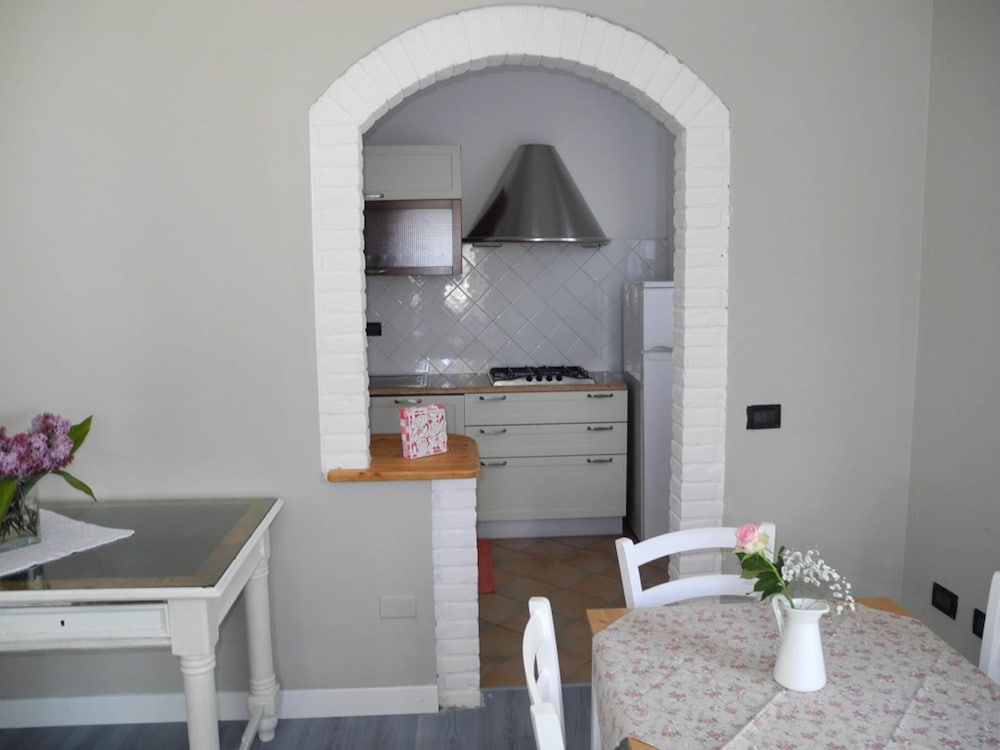 Beautiful Holiday Home in Santo Stefano With Swimming Pool photo 5