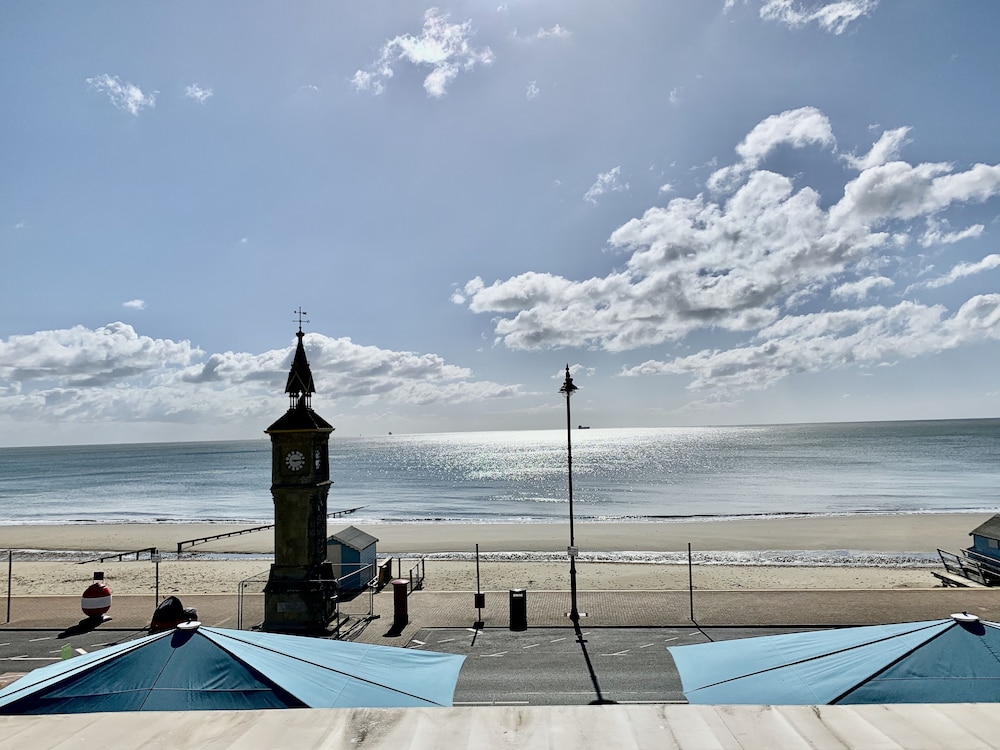 Shanklin Vacations - The Waterfront Inn - Property Image 18