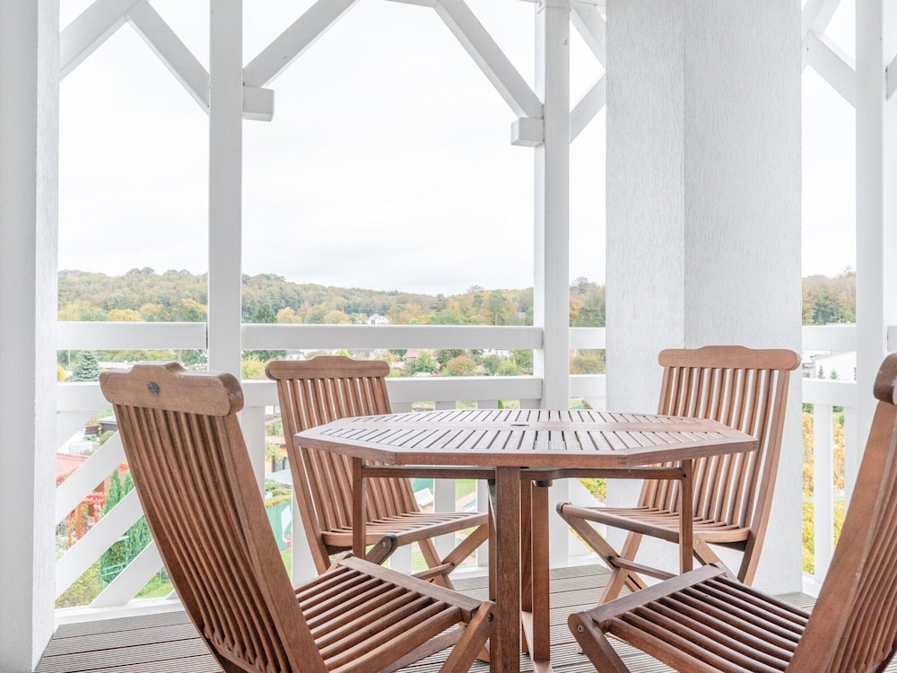 Modern Apartment Near Sellin Marina