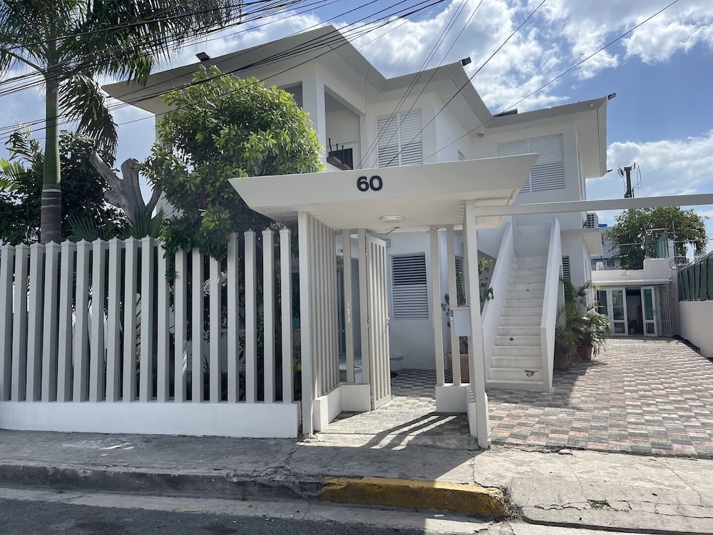 Ocean Park 3BDR / 2b Pool @ Riviera Villa