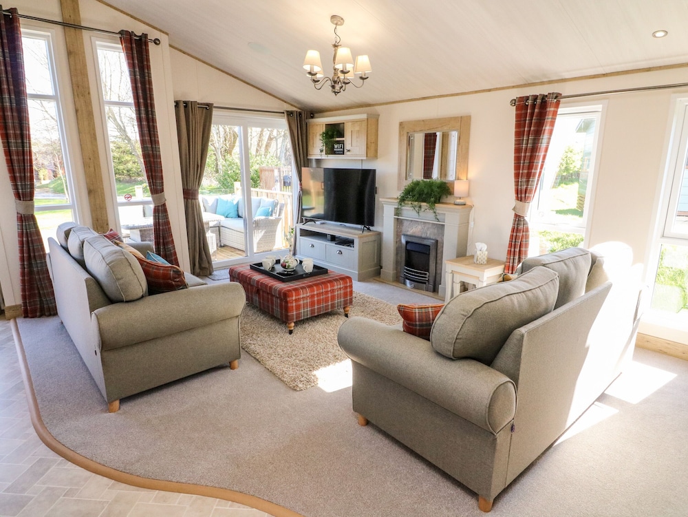 Curlew Lodge
