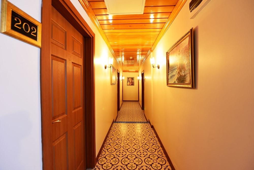 Elyka Otel - Image 25