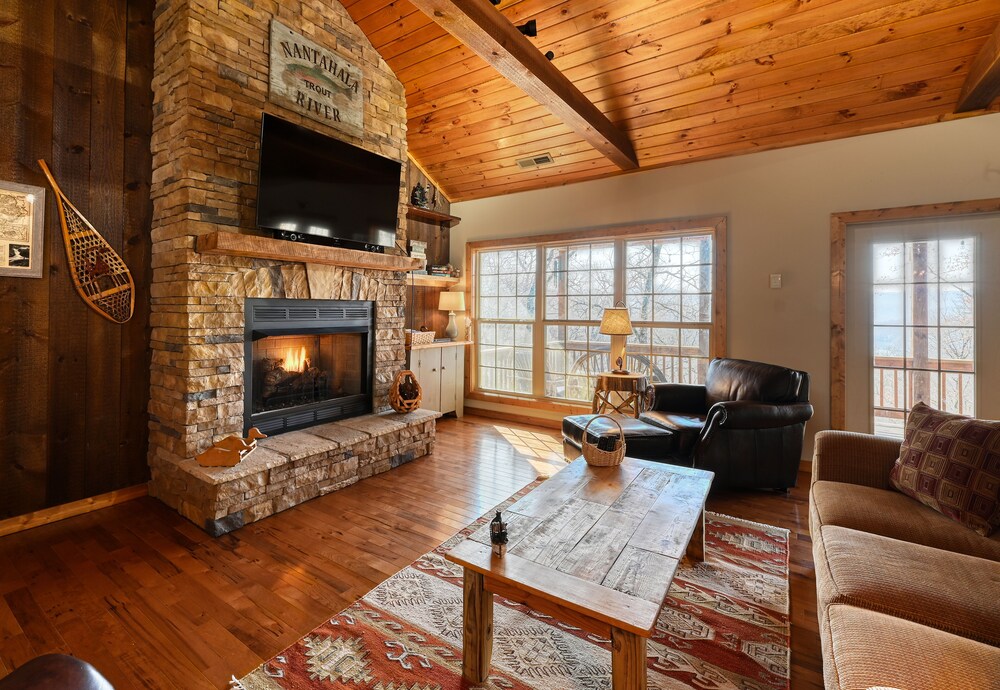 stayNantahala - Smoky Mountain Cabins