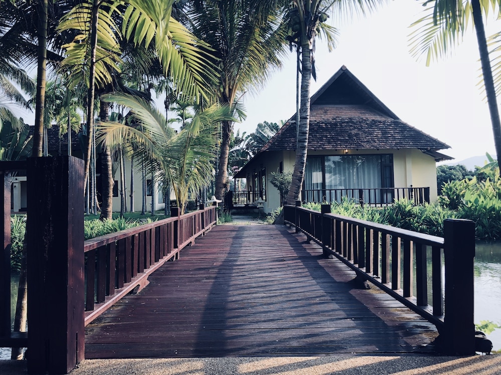 Suwannatara Resort