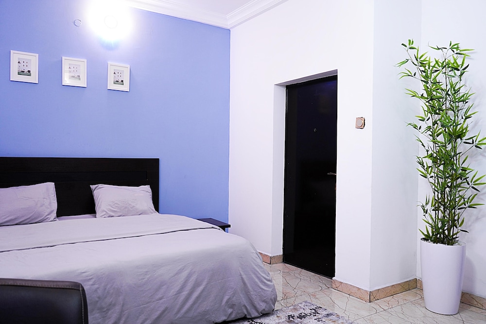 Port Harcourt Luxury Apartments, Fully Furnished view 2