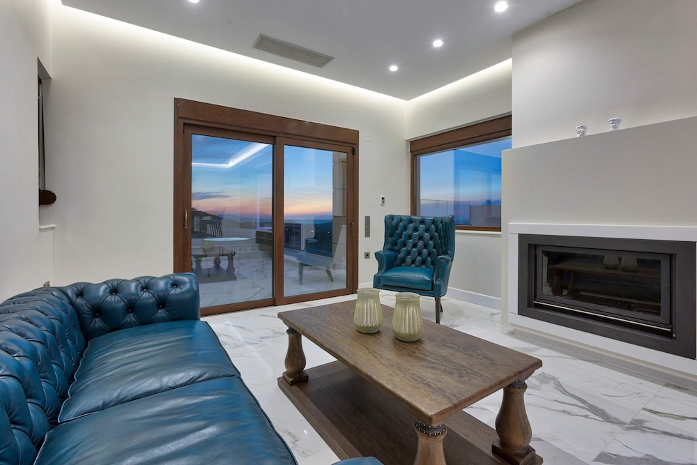 Villa Haria - Lux Villa With Private Pool in Crete