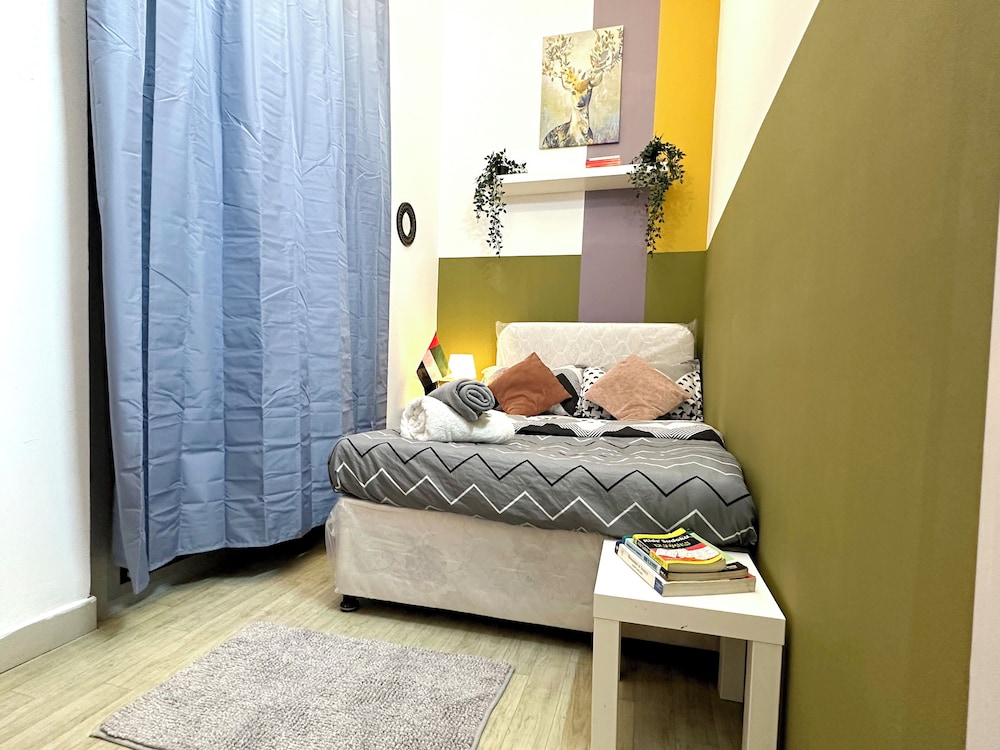 Lavish Partition Room in Tecom