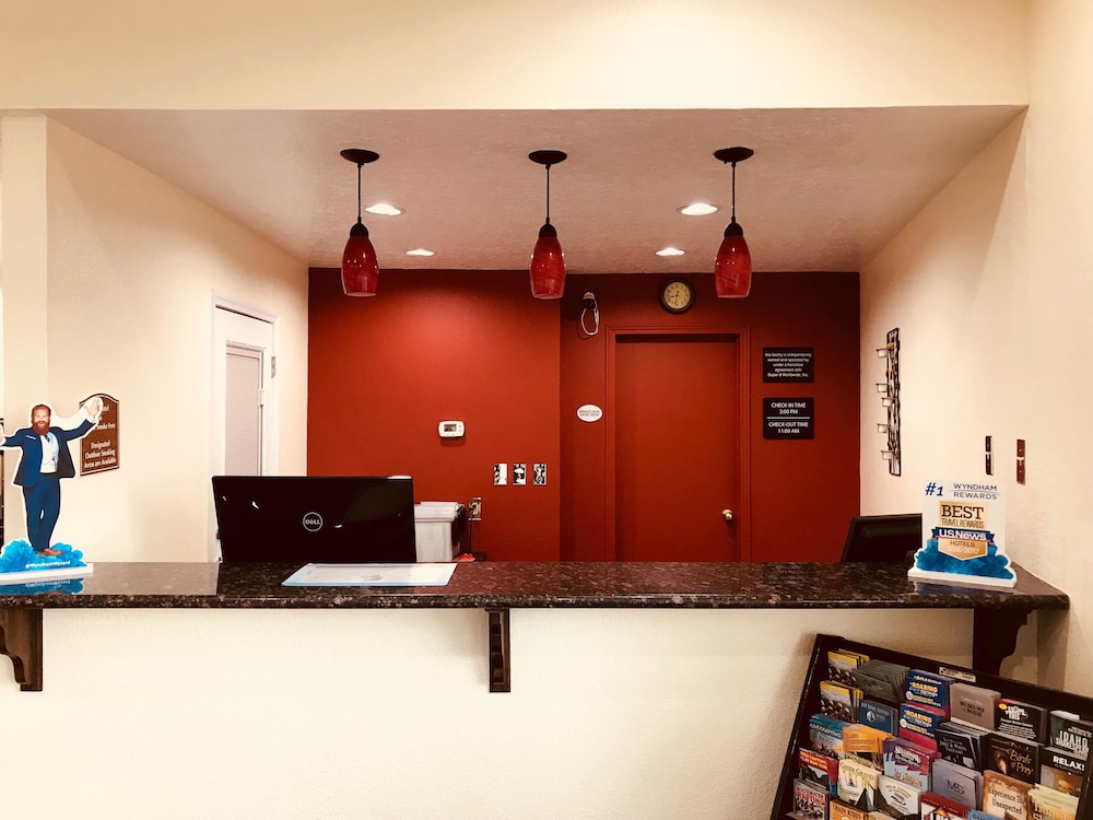 Super 8 by Wyndham Ontario, Billede 13