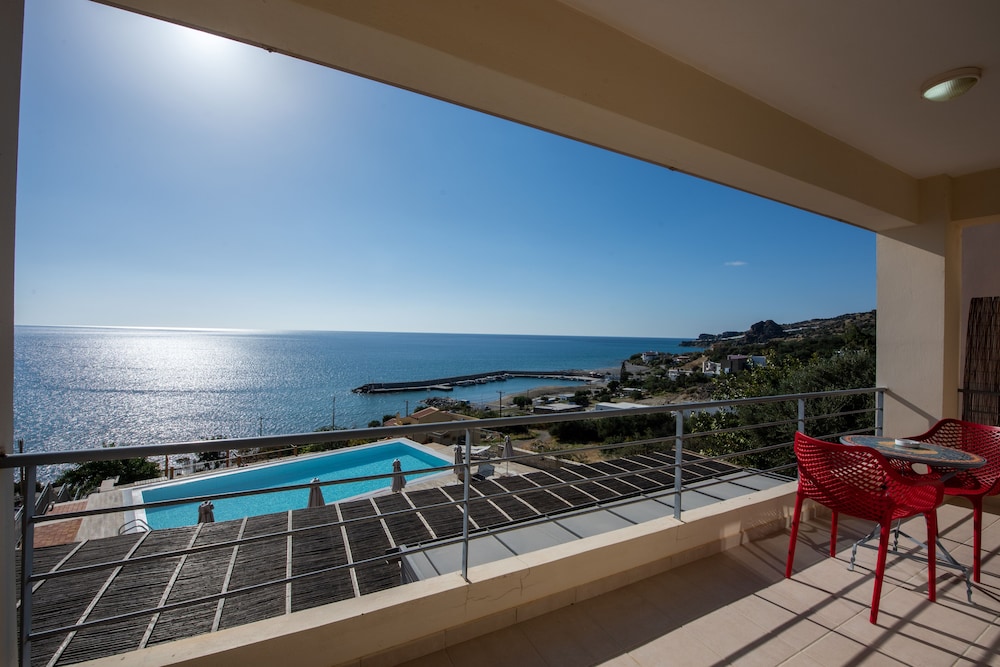 Portela Suites Kastri