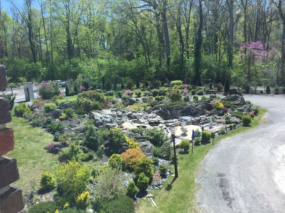 Thornwald Mansion
