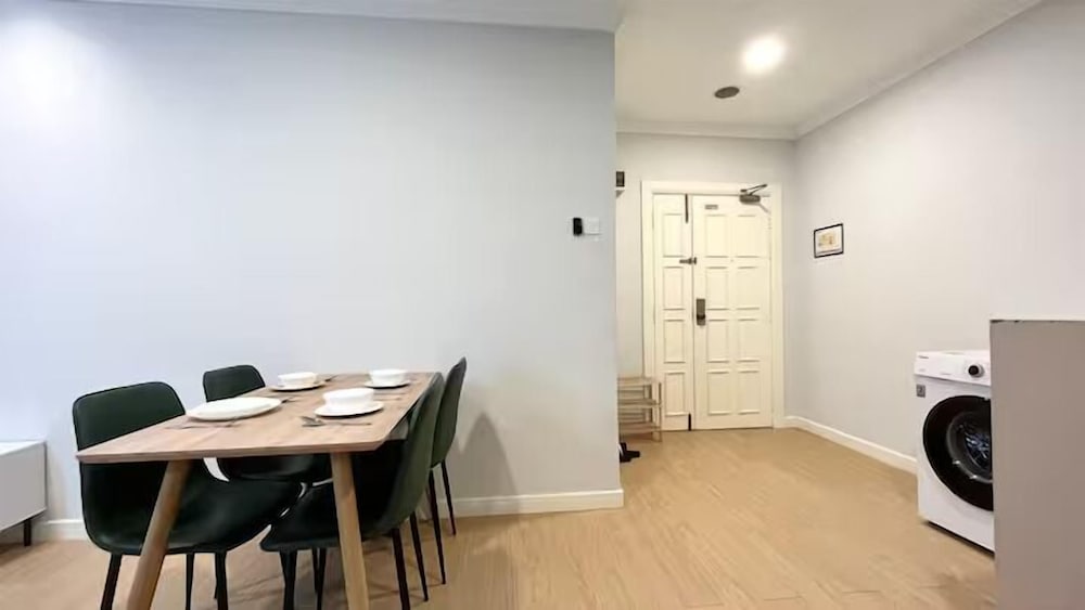 The Embassy Row 206 Apartments