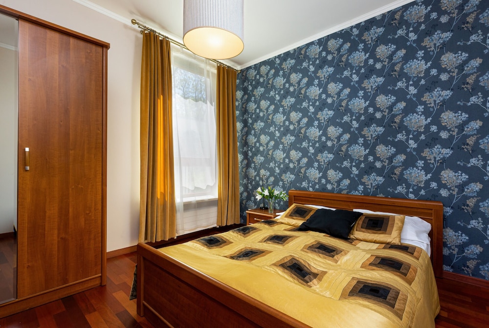 Obrzeżna Apartment by Renters view 3