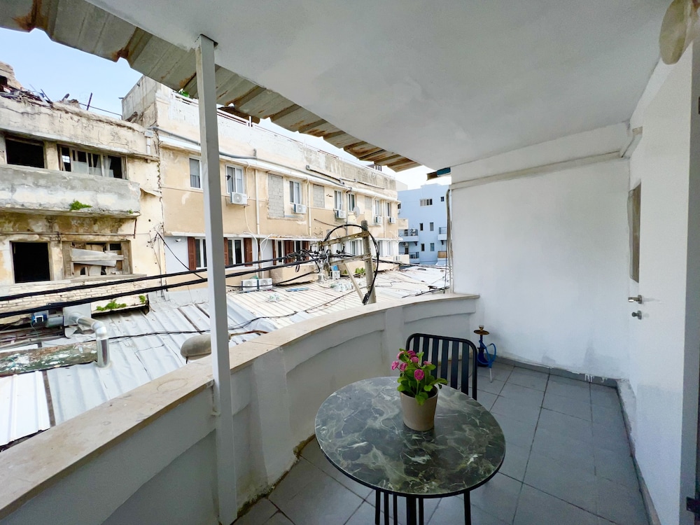 Ha-Carmel Market Apartment