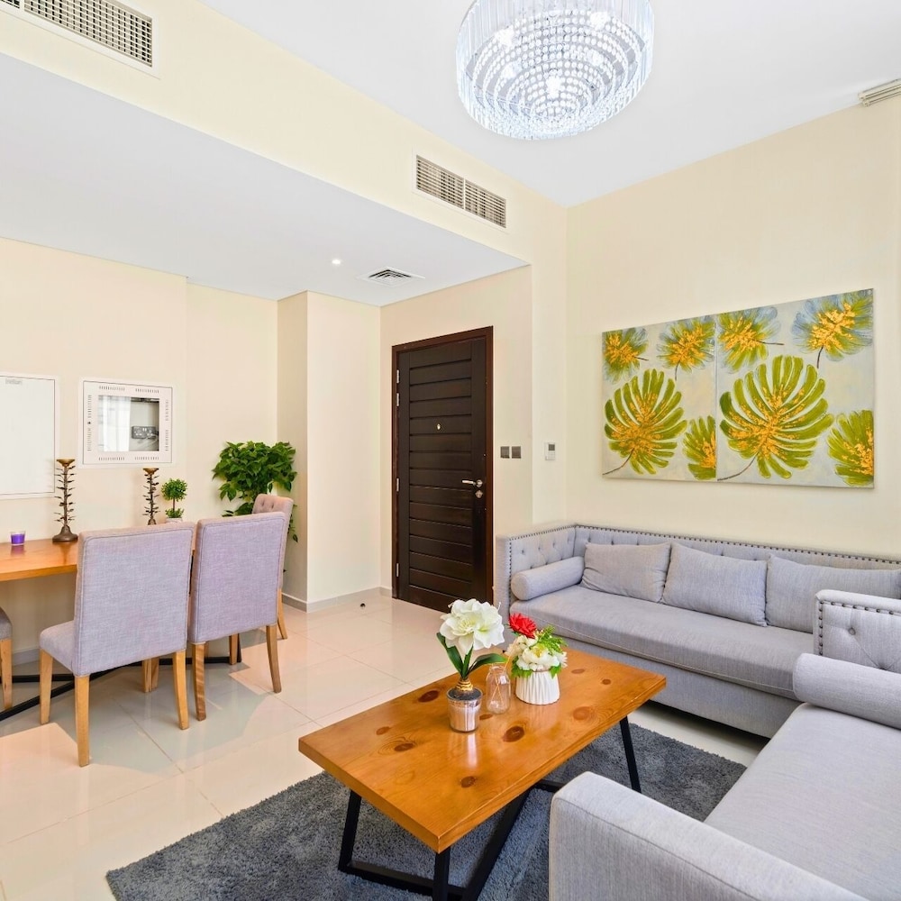 Modern 3BR townhouse in Damac Hills 2