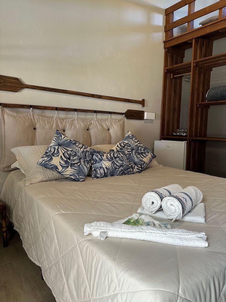 Pousada Cardoso Surf Camping - Laguna - SC